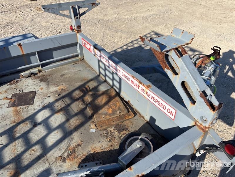 SOUTHERN CROSS 2.4 m Bogie/A Equipment Trailer Car carrier