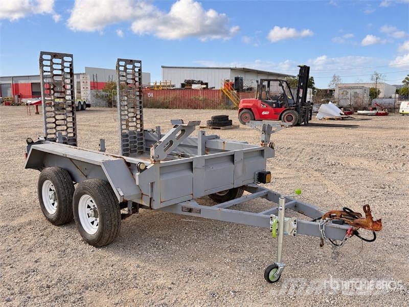 SOUTHERN CROSS 2.4 m Bogie/A Equipment Trailer Car carrier