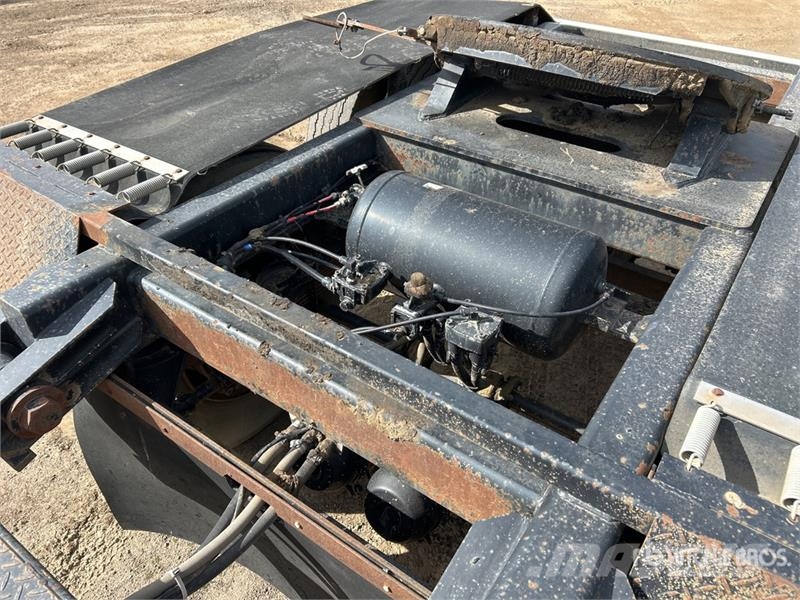 SOUTHERN CROSS Bogie/A Road Train Dolly Dolly's