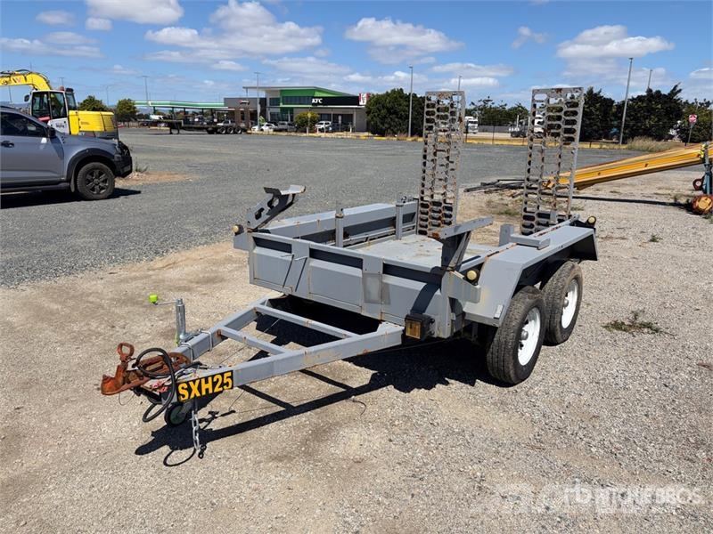 SOUTHERN CROSS Equipment Trailer مقطورات مركبات نقل