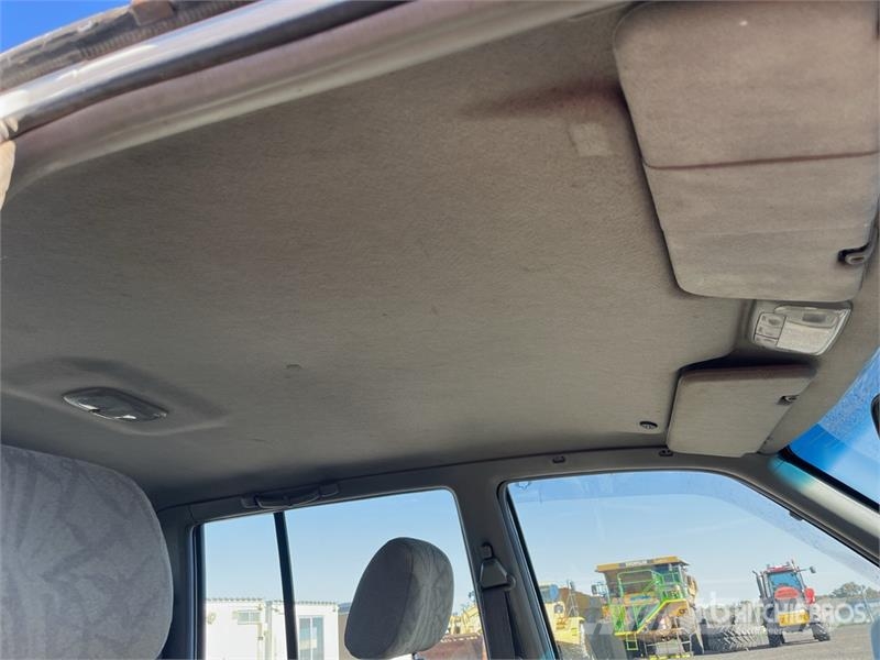 Ssangyong 290Z 4x2 Dual Cab Pickup Drugi