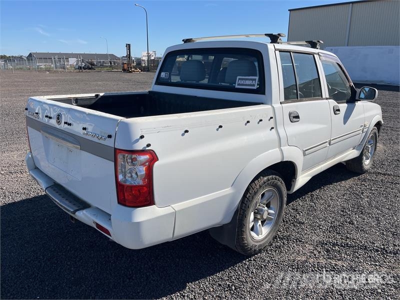 Ssangyong 290Z 4x2 Dual Cab Pickup Drugi