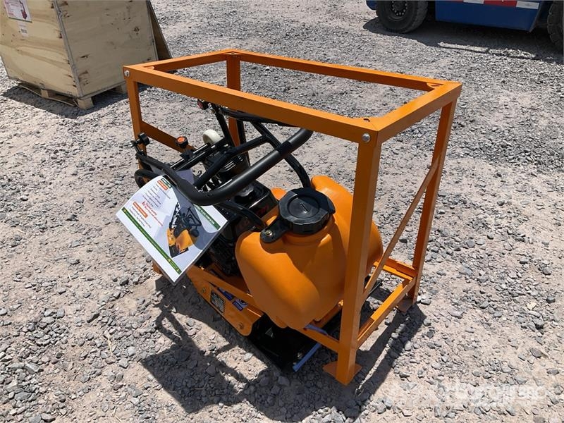  STARVOX C90 Vibratory Plate Compactor (Unused) 平板夯