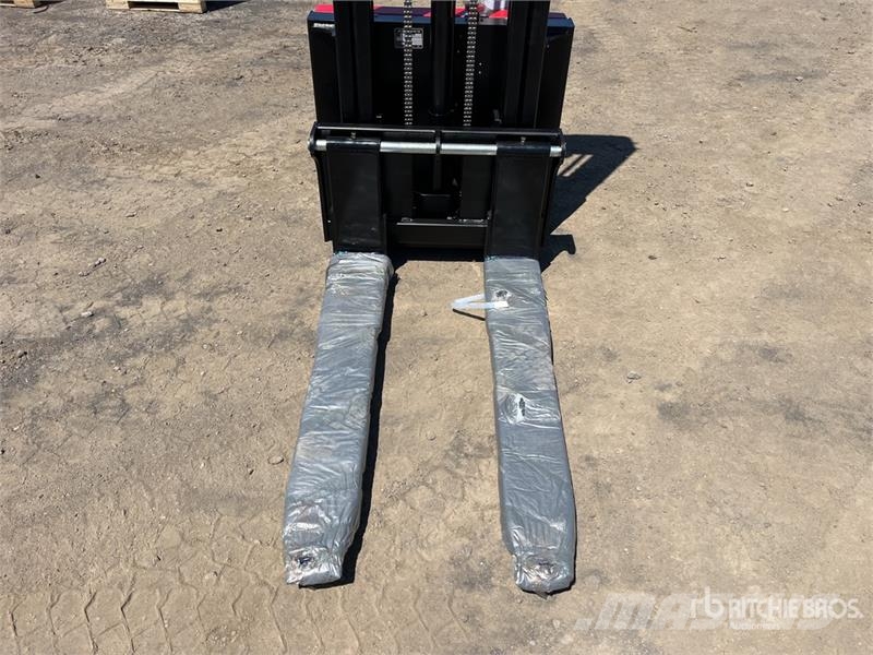 STARVOX CDD15 3300 lb Electric Stacker (Unused) Elektromos gyalogkíséretű targoncák