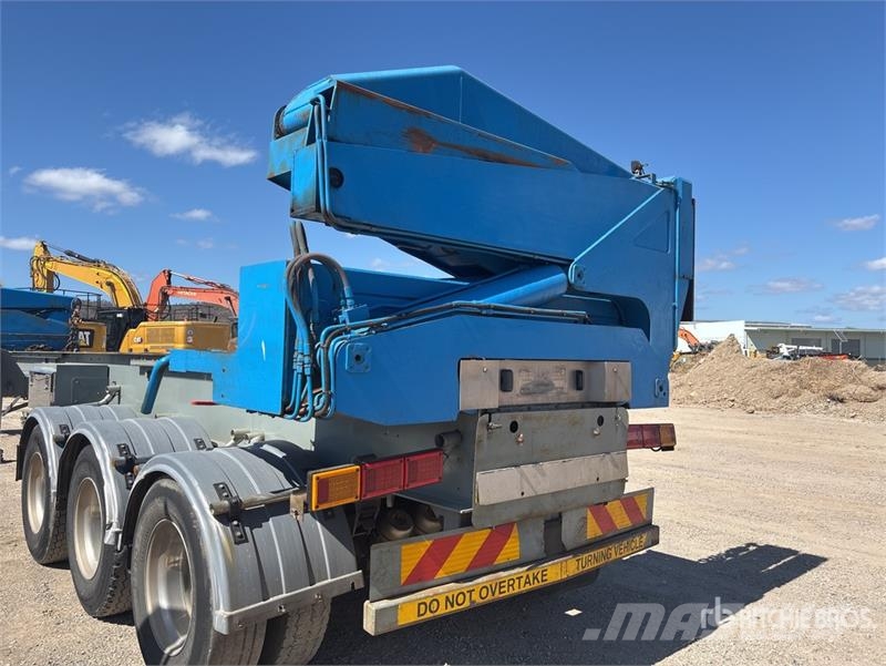 Steelbro 13.6 m Tri/A Side Loading Container Trailer Container trailers
