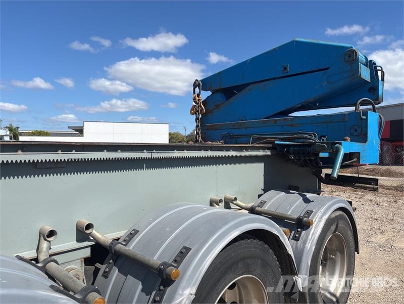 Steelbro 13.6 m Tri/A Side Loading Container Trailer Container trailers