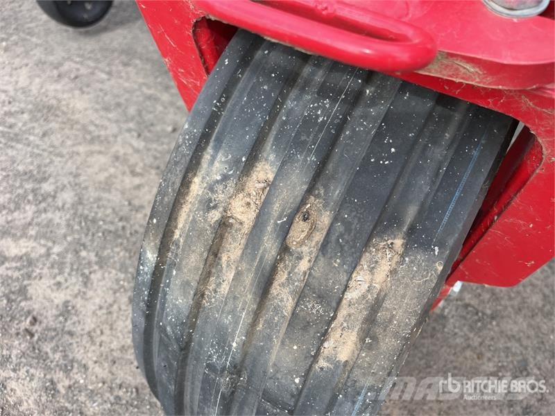 Steketee EC-Weeder 12 m 3-Point 9V Inter-Row Mechanical Wee その他耕運機とアクセサリー・アタッチメント