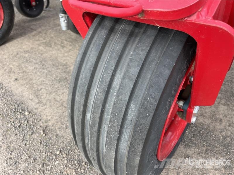 Steketee EC-Weeder 12 m 3-Point 9V Inter-Row Mechanical Wee その他耕運機とアクセサリー・アタッチメント