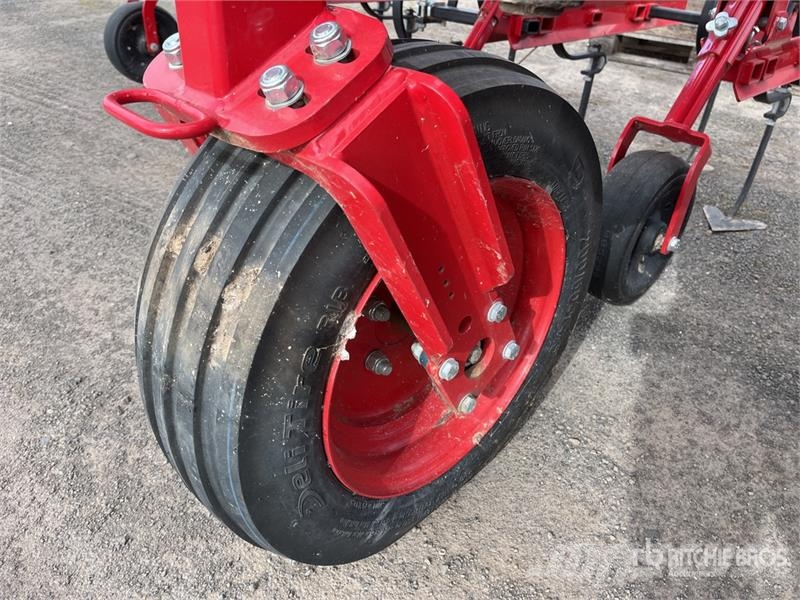 Steketee EC-Weeder 12 m 3-Point 9V Inter-Row Mechanical Wee その他耕運機とアクセサリー・アタッチメント
