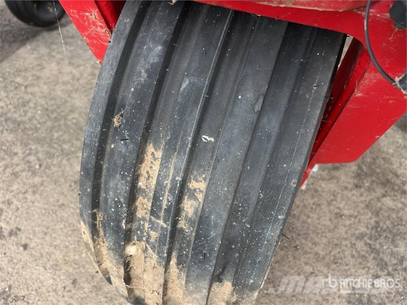 Steketee EC-Weeder 12 m 3-Point 9V Inter-Row Mechanical Wee その他耕運機とアクセサリー・アタッチメント