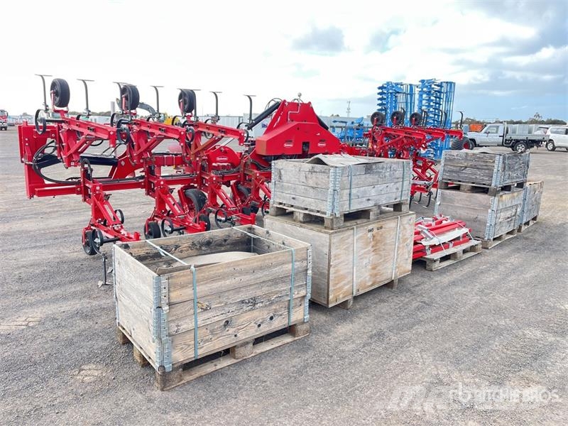 Steketee EC-Weeder 12 m 3-Point 9V Inter-Row Mechanical Wee その他耕運機とアクセサリー・アタッチメント