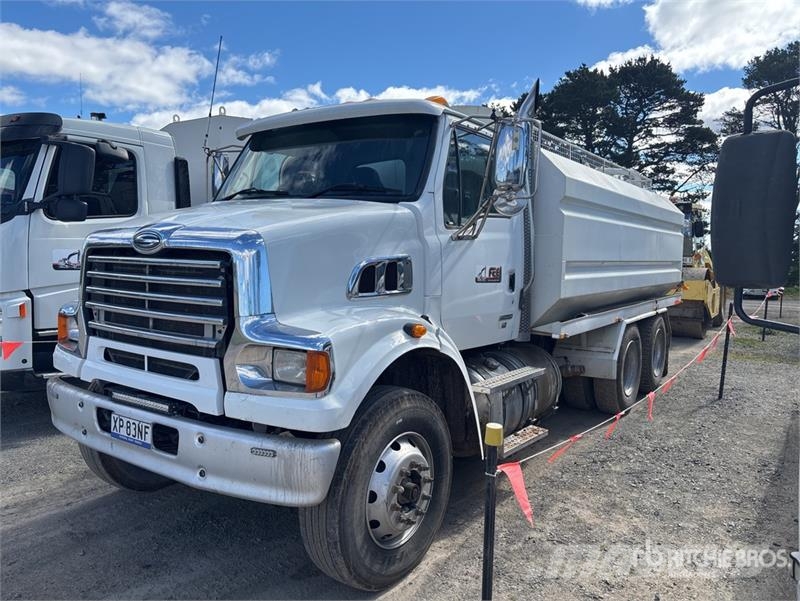 Sterling HX7500 6x4 Water Truck Tovornjaki za vodo