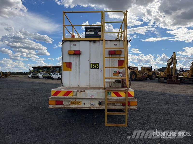 Sterling LT7500 8x4 Twin-Steer Fuel Truck Tanker trucks