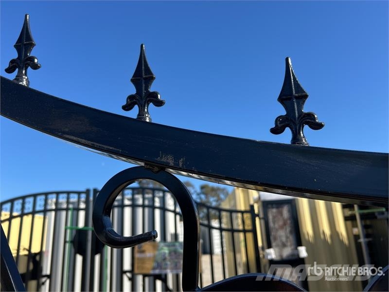 Suihe NFG-20FGP-EU 20 ft x 5 ft Wrought Iron Bi-Parting Kmetijstvo - drugo