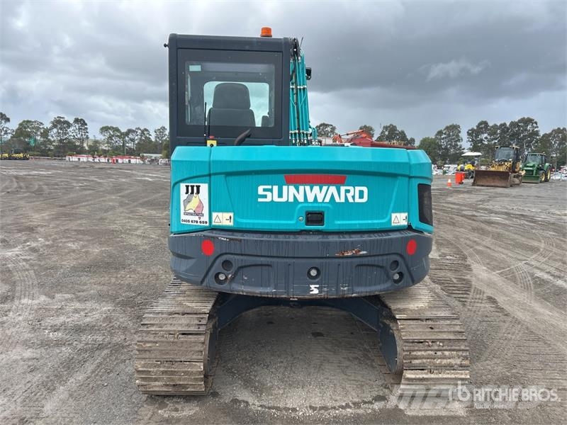 Sunward SWE90UF Tracked Excavator Pásová rýpadla