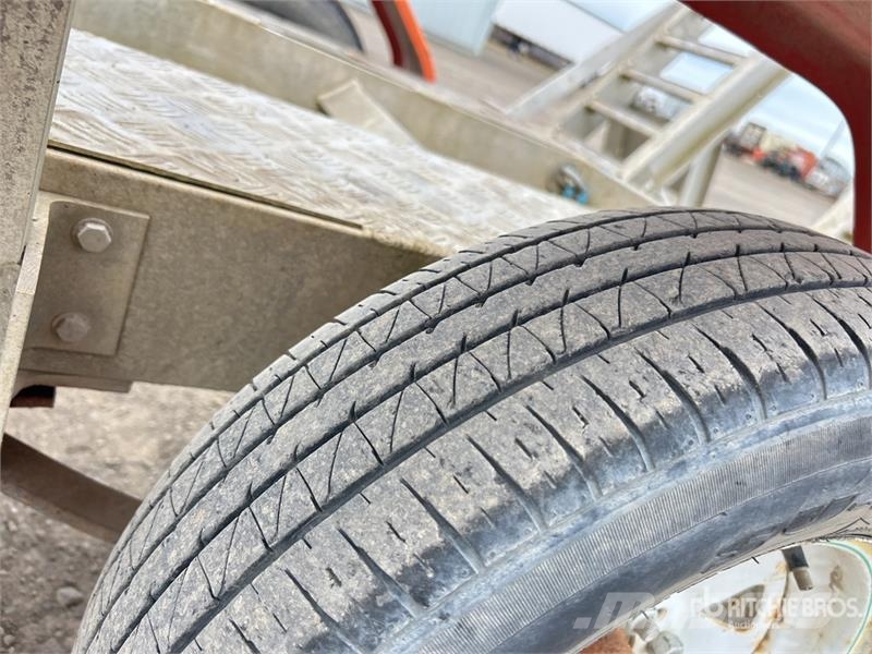Sureweld Equipment Trailer Járműszállító pótkocsik