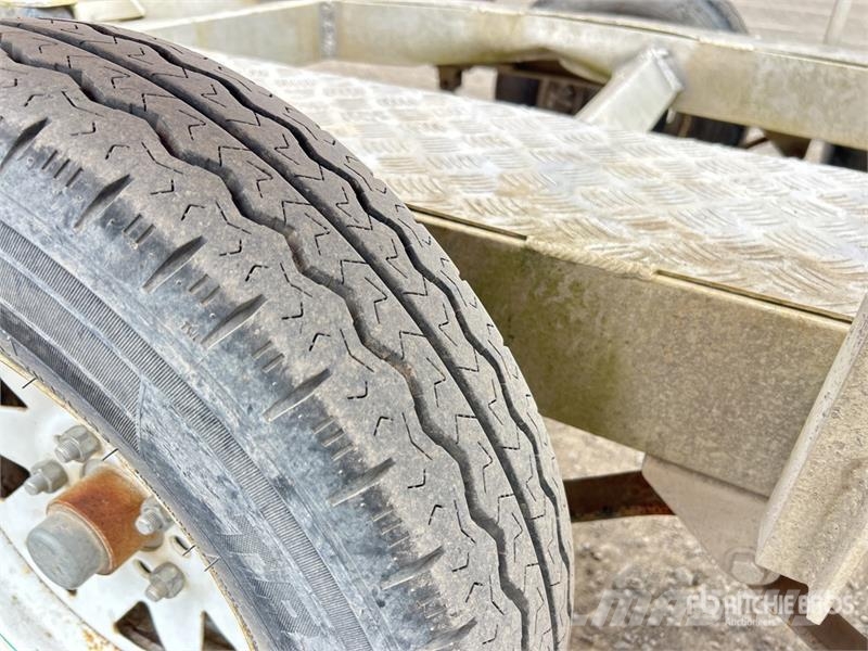 Sureweld Equipment Trailer Járműszállító pótkocsik