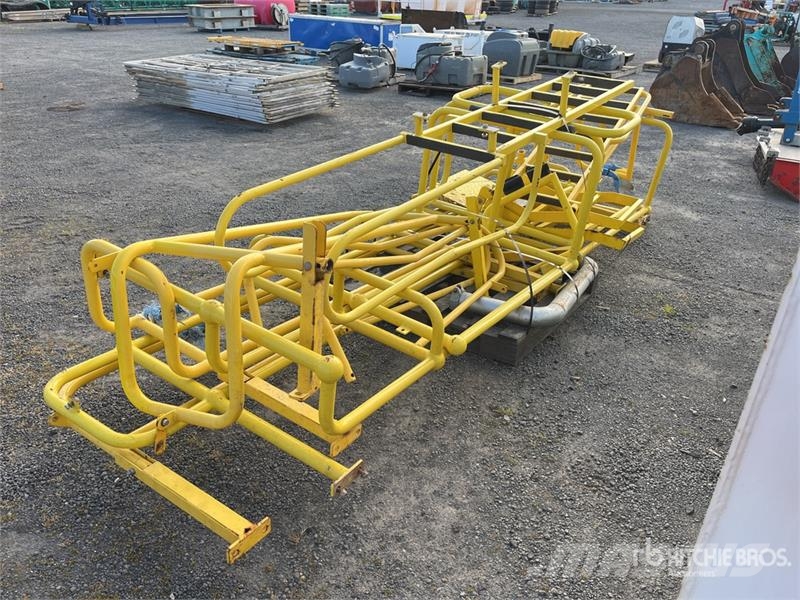 T-REX Industries TRI-15000 L Truck Mounted Water T Fuel and additive tanks