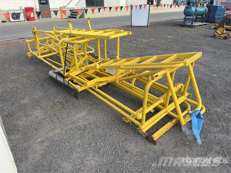 T-REX Industries TRI-15000 L Truck Mounted Water T Fuel and additive tanks