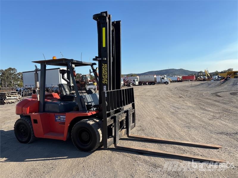 TCM FD70Z8 6400 kg Forklift Інше
