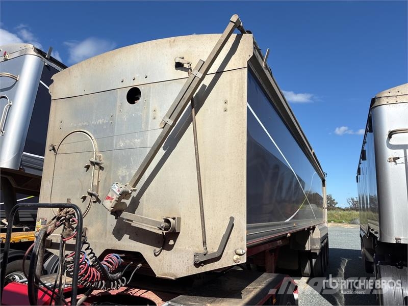 Tefco 10.8 m Tri/A End Dump Trailer Billenő pótkocsik