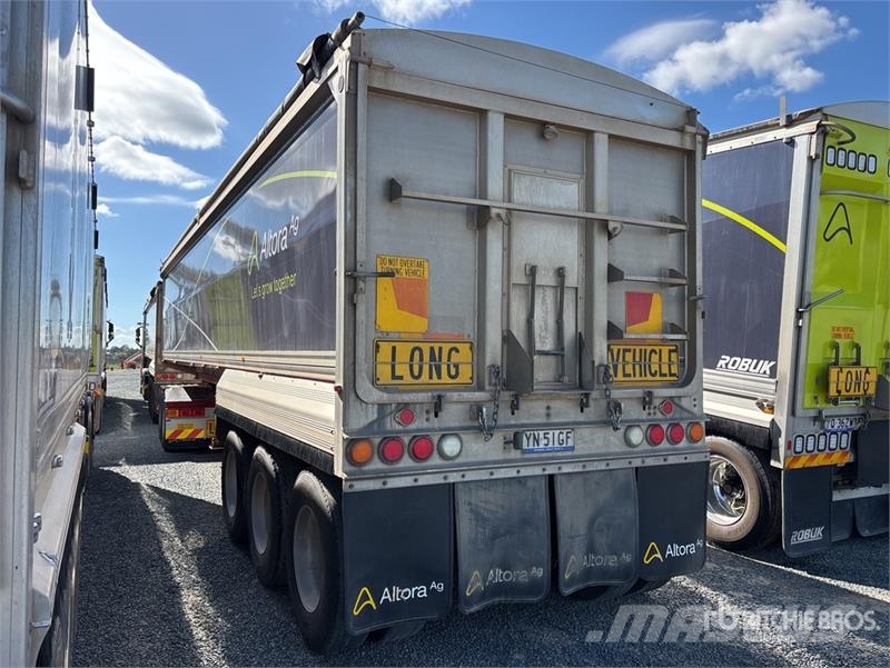 Tefco 10.8 m Tri/A End Dump Trailer Billenő pótkocsik