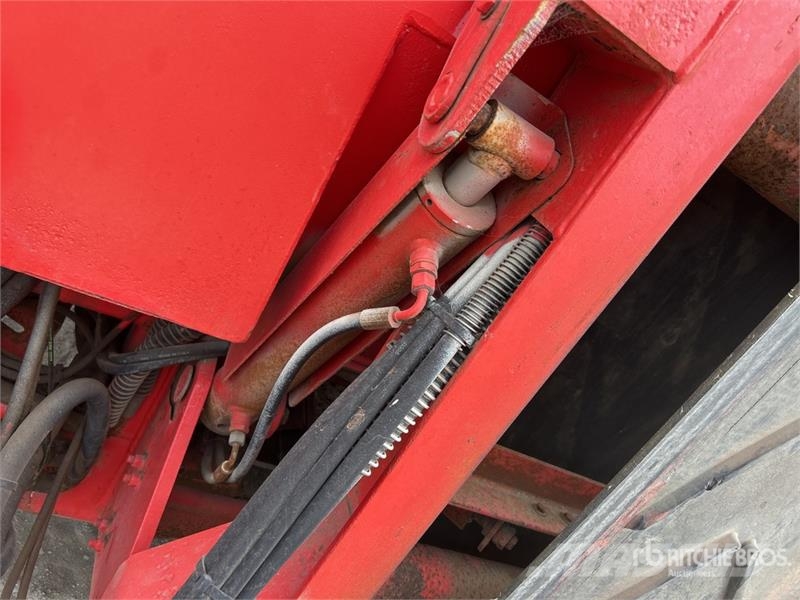 Terex 760T Tracked Trommel Screen الطبلة