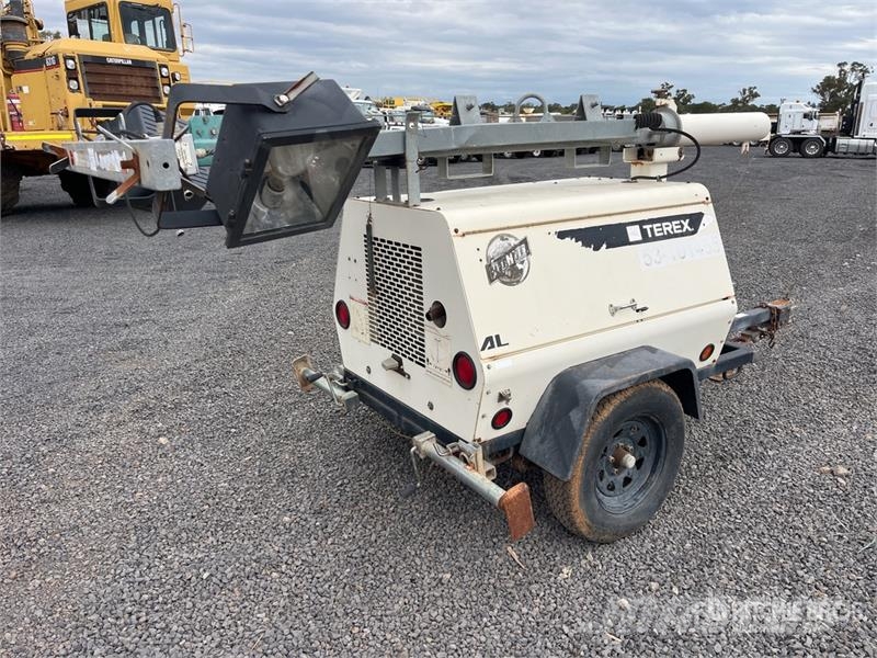 Terex AL4000 Освітлювальні вежі
