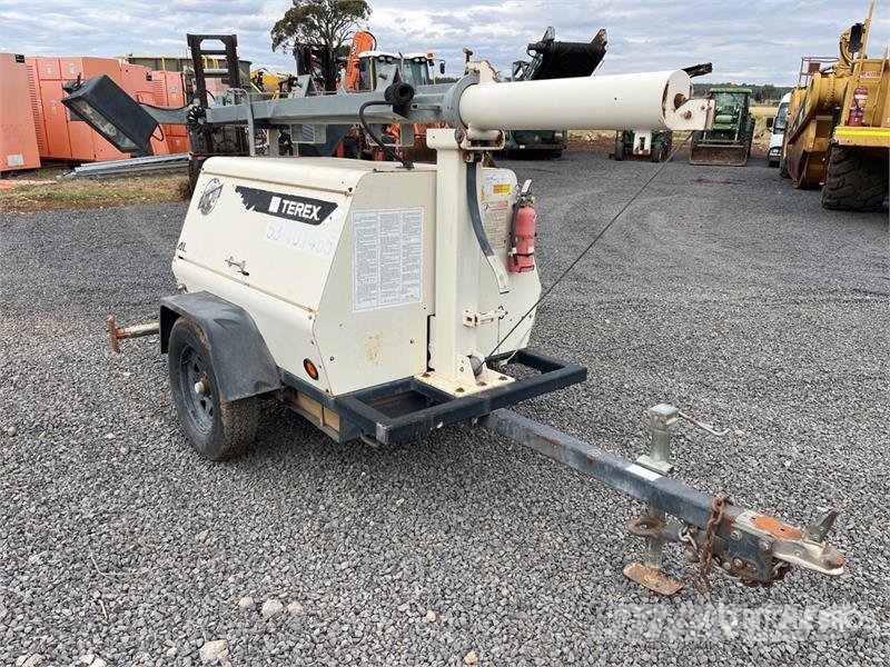Terex AL4000 Освітлювальні вежі