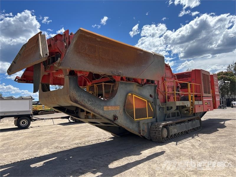 Terex Finlay I-140 Impact Crusher Moottorit ja vaihteistot