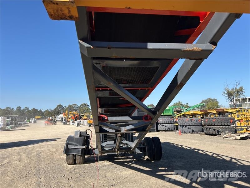 Terex Finlay WR80 900 mm x 22.85 m Portable Radial Stacking Man معدات البناء - غير ذلك