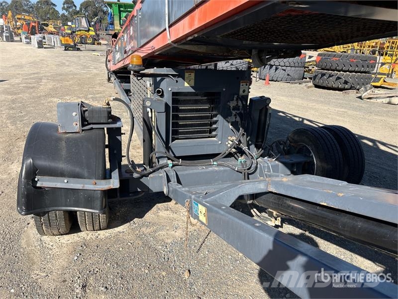 Terex Finlay WR80 900 mm x 22.85 m Portable Radial Stacking Man معدات البناء - غير ذلك