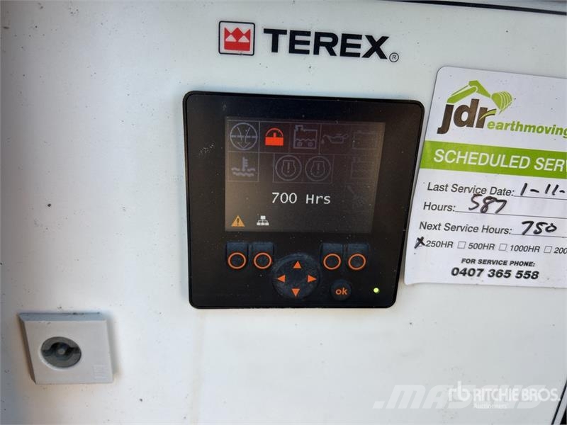 Terex Finlay WR80 900 mm x 22.85 m Portable Radial Stacking Man معدات البناء - غير ذلك