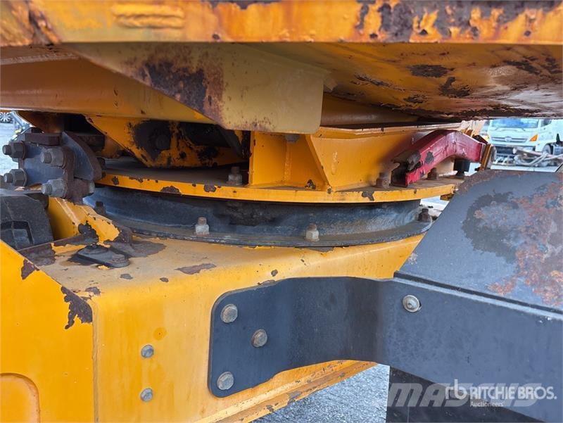 Thwaites MACH698 4x4 Swivel Dumper Demperi za gradilišta