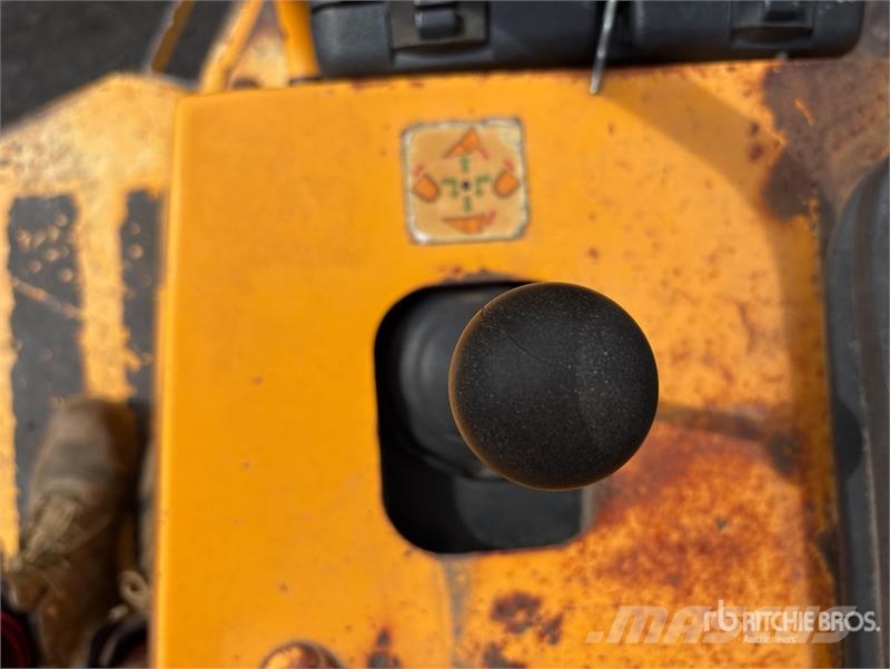 Thwaites MACH698 4x4 Swivel Dumper Demperi za gradilišta