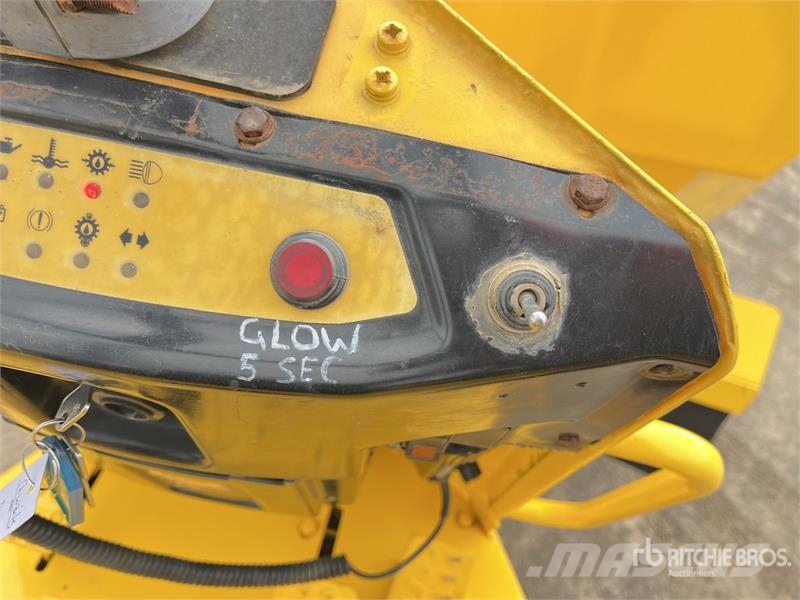  Thwaits 6 ton 4x4 Swivel Dumper عربات نقل قلابة للمواقع