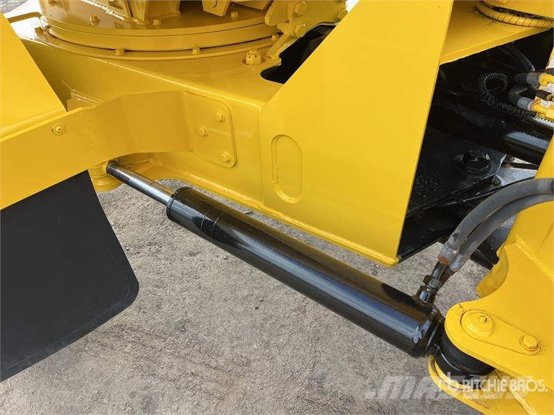  Thwaits 6 ton 4x4 Swivel Dumper عربات نقل قلابة للمواقع