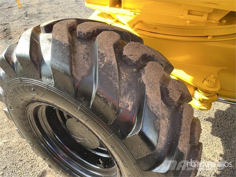  Thwaits 6 ton 4x4 Swivel Dumper عربات نقل قلابة للمواقع