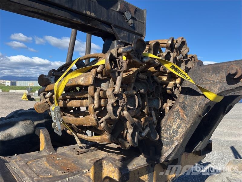 Tigercat 1075B 8x8 Series ll Log Forwarder Forwarder