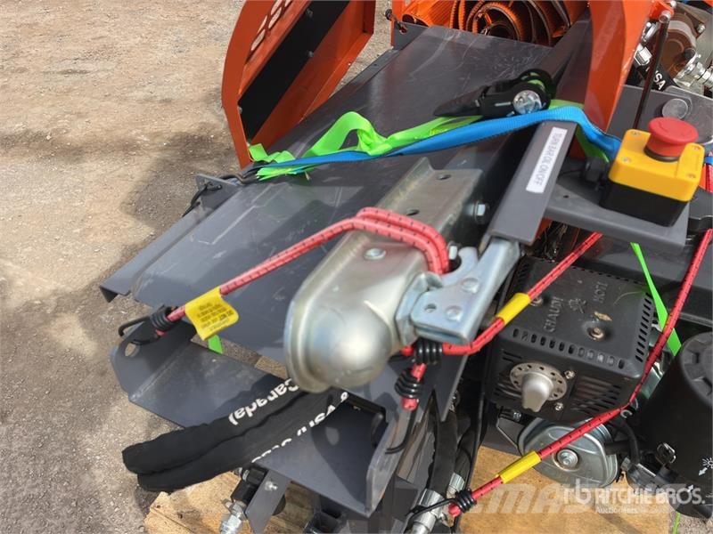 TMG GLS20 Petrol Processor Conveyor Log Splitter Pilkekoneet, klapikoneet, hakkurit ja sirkkelit