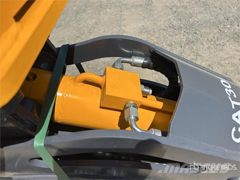TOFT 04G Q/C Rotating Excavator Grapple - Fits 4 - Grappin