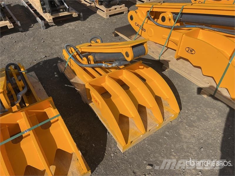 TOFT 06T 560 mm Hydraulic Excavator Thumb - Fits 1 Buckets