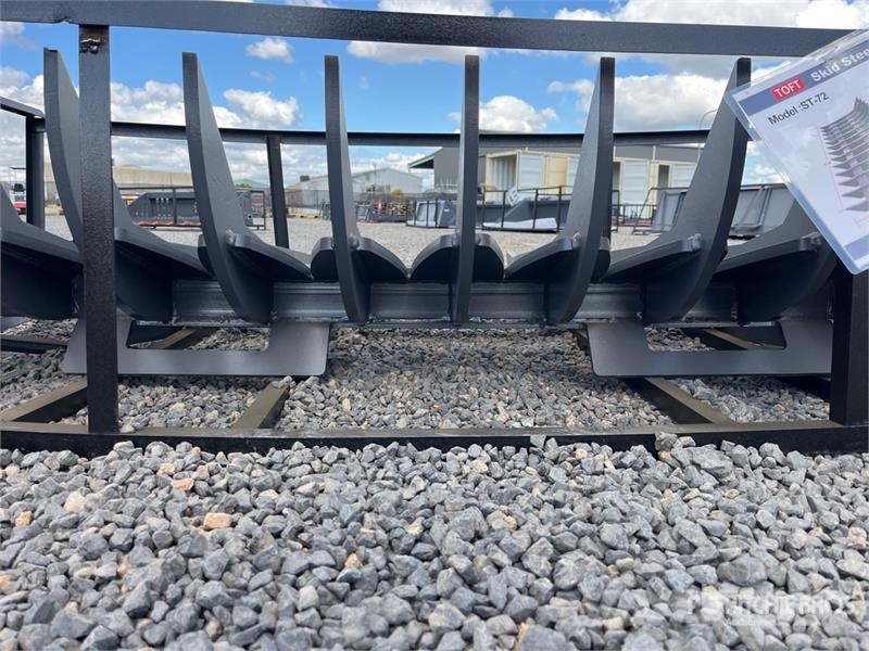 TOFT HSSB-72 Skid Steer Bucket (Unused) Buckets