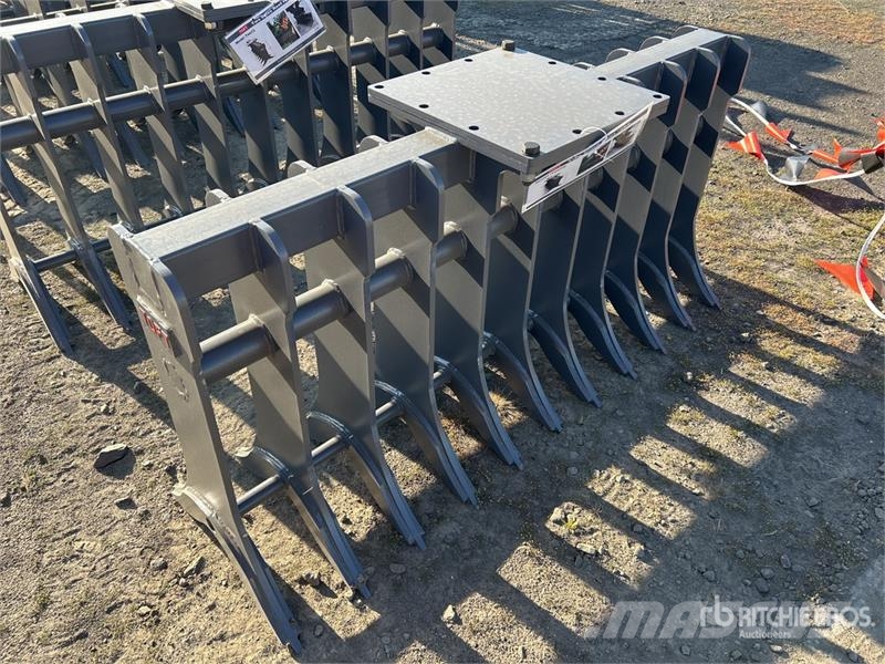  TOFT TWO72 72 in Excavator Rake - Fits 15-30 ton e مكابس وميبسات التبن