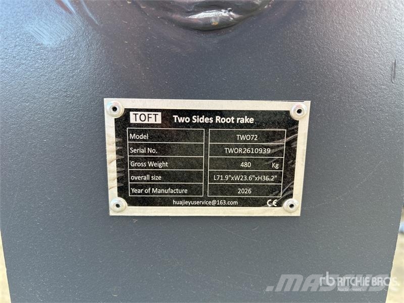  TOFT TWO72 72 in Excavator Rake - Fits 15-30 ton e مكابس وميبسات التبن