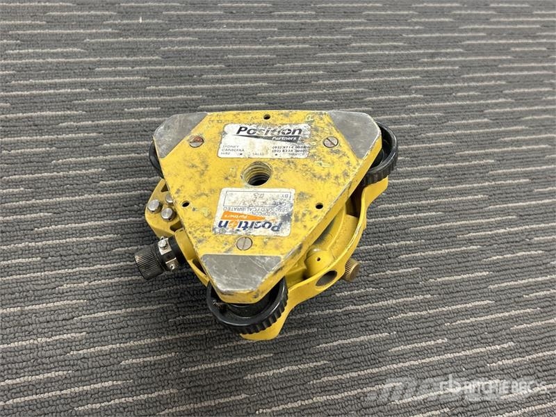 Topcon GPS Rover / Base Station Tööriistad, mõõte- ja automaatikaseadmed