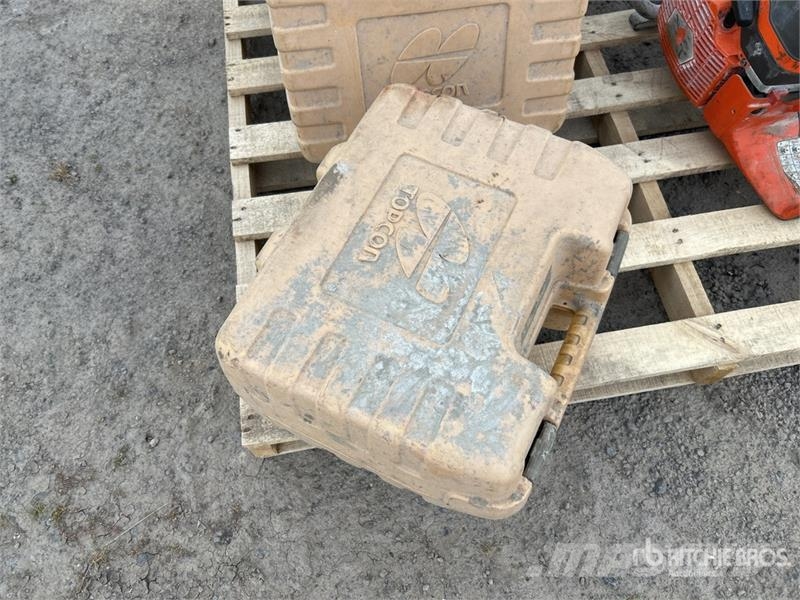 Topcon of (3) Topcon Laser Level Instrumenter, måle- og automatiseringsudstyr