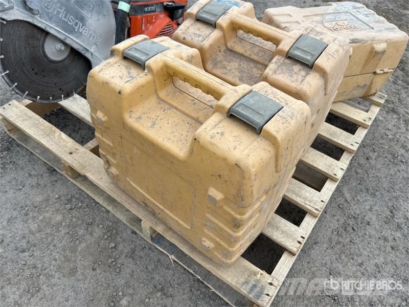 Topcon of (3) Topcon Laser Level Instrumenter, måle- og automatiseringsudstyr