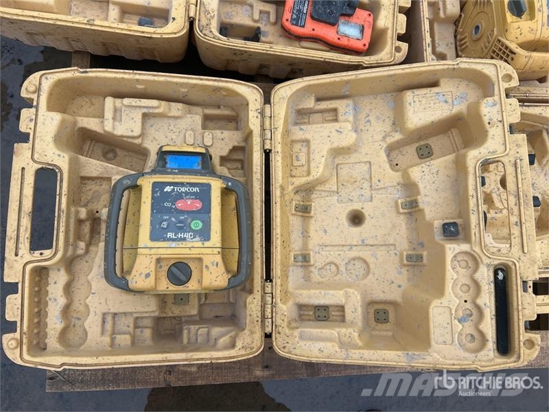 Topcon of (3) Topcon Rotating Laser Level 器械、測量、自動化装置