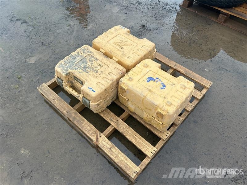 Topcon of (3) Topcon Rotating Laser Level 器械、測量、自動化装置